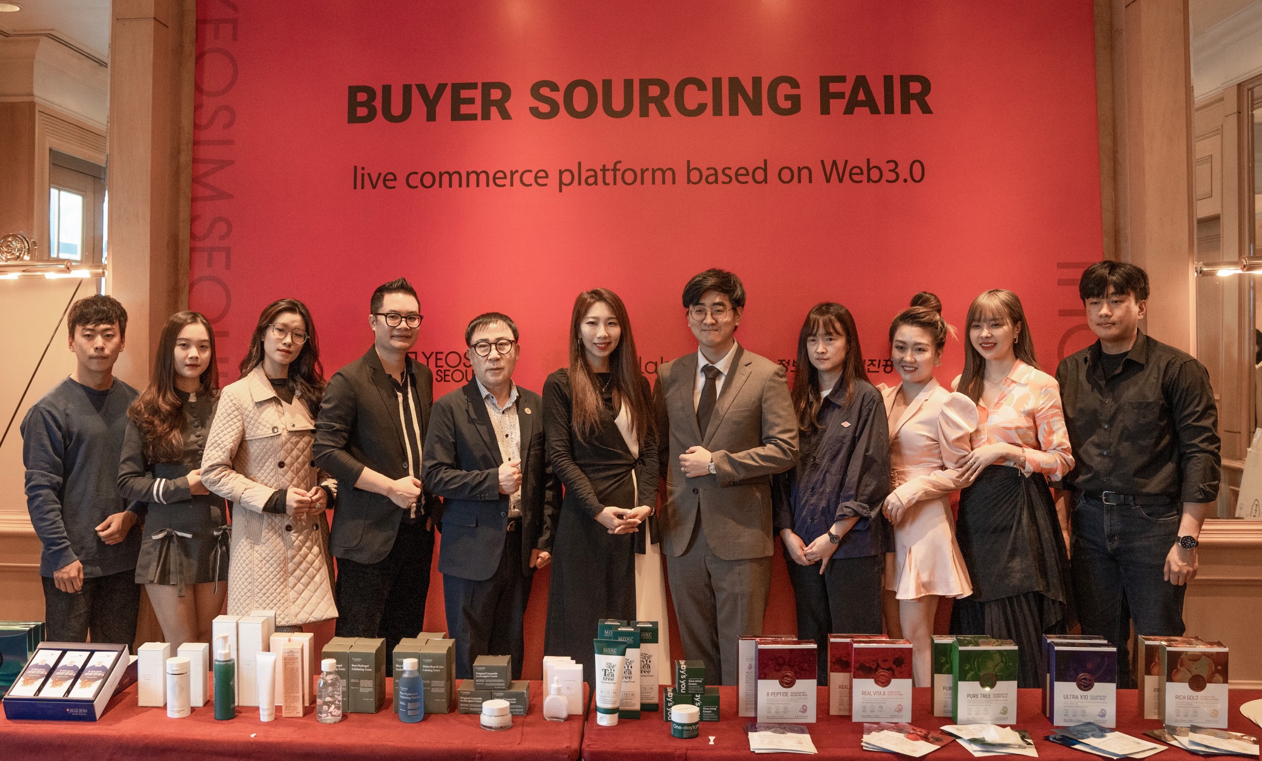 SÓC ĐỎ ĐỒNG HÀNH CÙNG CHUỖI SỰ KIỆN TRIỂN LÃM SẢN PHẨM HÀN QUỐC SEOULMADE