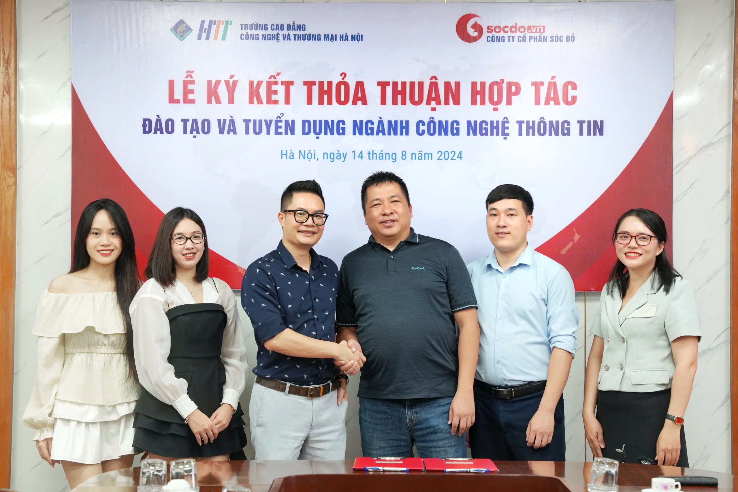 Trường Cao Đẳng Công Nghệ và Thương Mại Hà Nội - Công ty Cổ Phần Sóc Đỏ: Ký kết hợp tác đào tạo nhân lực chất lượng cao