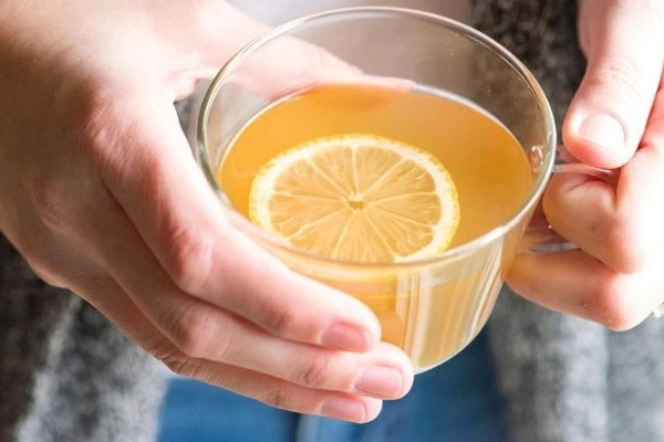 Uống nước buổi sáng giúp kéo dài tuổi thọ, nhưng 5 loại nước này phải tránh xa