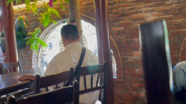 Vì sao hẹn hò online lại bị lừa hơn 4,7 tỉ đồng?